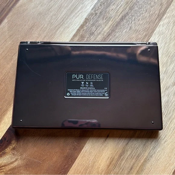 Pur Defense Eyeshadow Palette - Picture 3 of 3